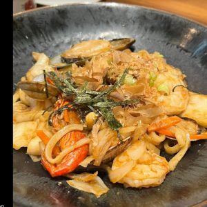 Seafood Yaki Udon